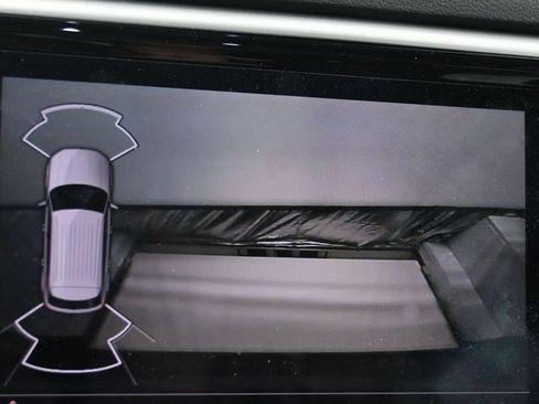 Used 2022 Volkswagen Atlas Cross Sport SEL R-Line AWD/4WD image 15