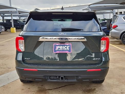 Used 2022 Ford Explorer XLT w/ Class IV Trailer Tow Package image 7