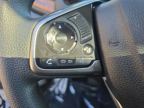 Used 2018 Honda CR-V EX image 19