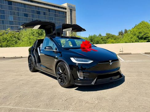 Used 2019 Tesla Model X 100D AWD/4WD image 5