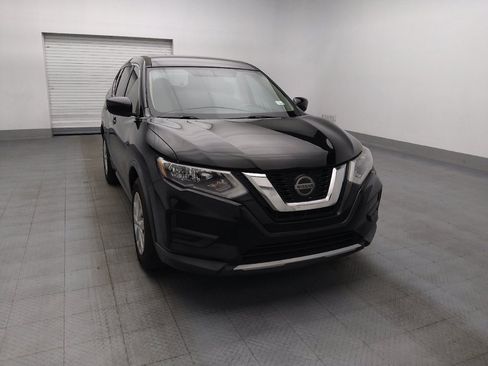 Used 2018 Nissan Rogue S FWD image 14