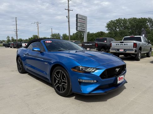Used 2020 Ford Mustang GT Premium RWD image 34