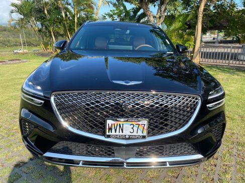 Certified 2023 Genesis GV70 2.5T w/ Advanced Package AWD/4WD image 2