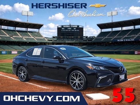 Used 2023 Toyota Camry SE w/ Convenience Package FWD image 1