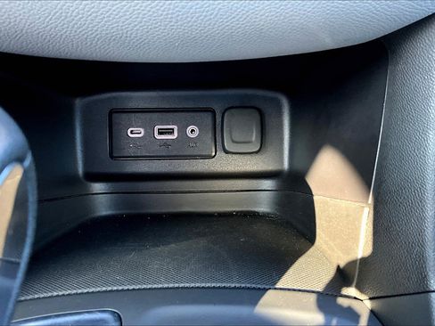 Used 2024 Chevrolet Equinox LT image 23