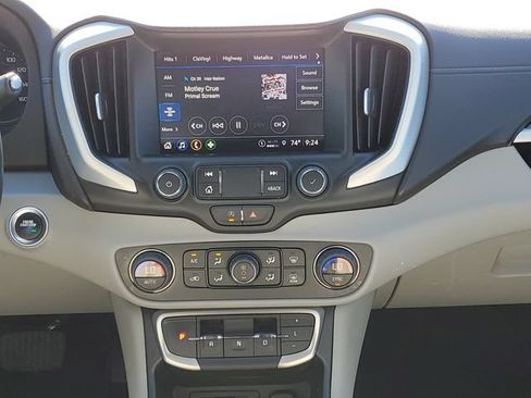 Certified 2023 GMC Terrain SLT w/ Tech Package AWD/4WD image 15