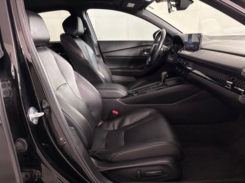 Used 2023 Honda Accord Sport image 38