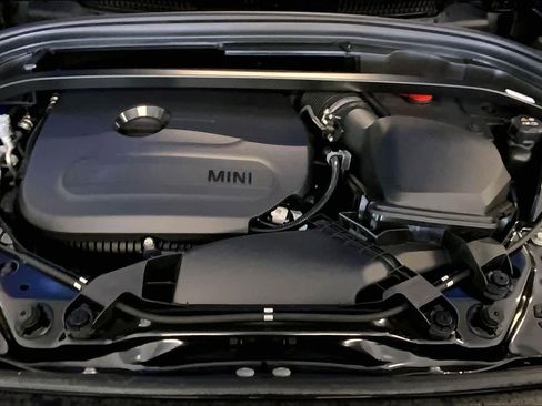 Used 2025 MINI Cooper Countryman S w/ Comfort Package Max image 32