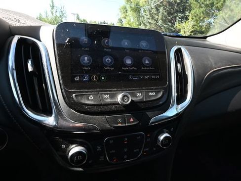 Used 2022 Chevrolet Equinox Premier AWD/4WD image 10