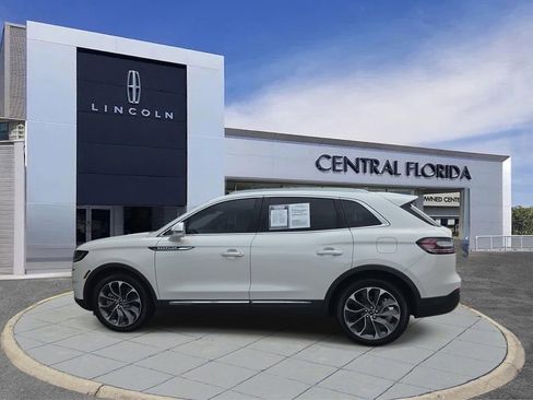 Certified 2023 Lincoln Nautilus Reserve w/ Class II Trailer Tow Package FWD image 9