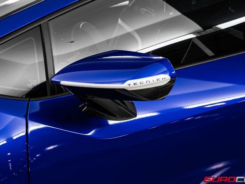 Used 2023 Lamborghini Huracan Tecnica image 15