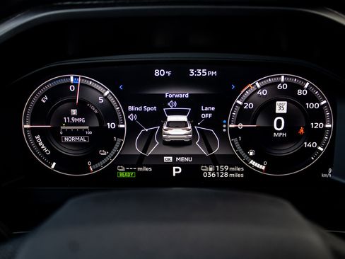 Used 2024 Mitsubishi Outlander SEL AWD/4WD image 31