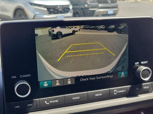 Certified 2024 Honda CR-V EX image 31