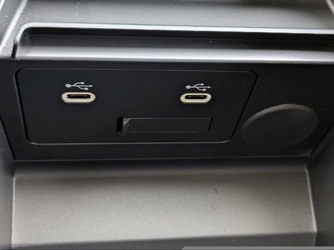 Certified 2025 MAZDA CX-30 AWD 2.5 S w/ Preferred Package image 33