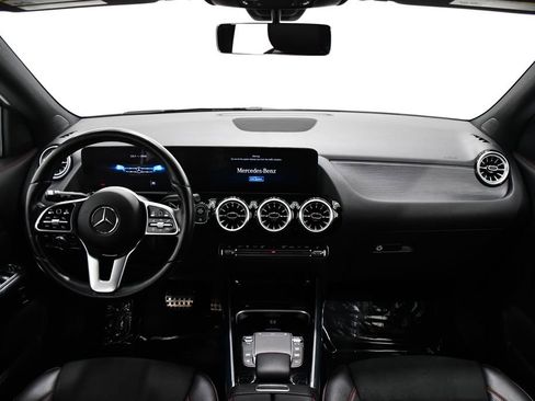 Used 2023 Mercedes-Benz GLA 250 4MATIC image 8
