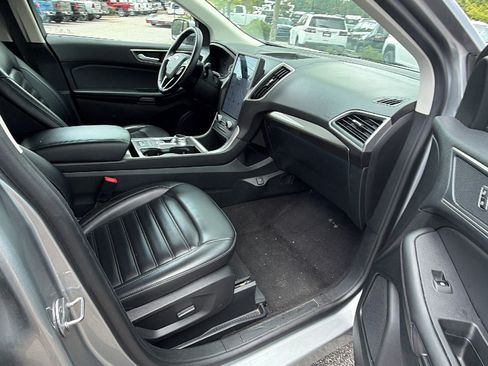 Used 2024 Ford Edge SEL AWD/4WD image 19