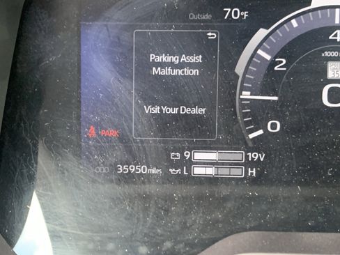 Used 2023 Toyota Sequoia Limited w/ Tow Technology Package AWD/4WD image 22