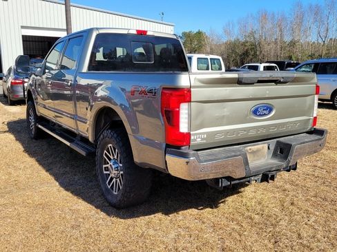 Used 2019 Ford F250 Lariat w/ Lariat Ultimate Package AWD/4WD image 9