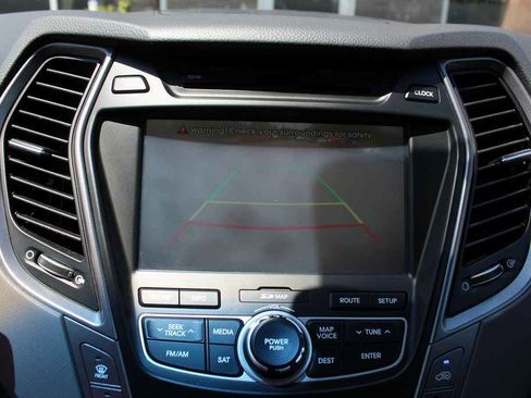 Used 2015 Hyundai Santa Fe Limited w/ Option Group 04 AWD/4WD image 22
