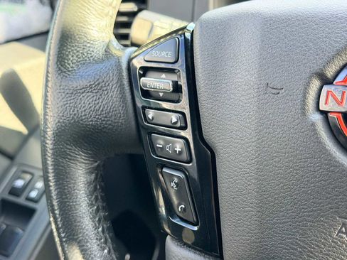 Used 2022 Nissan Frontier PRO-4X w/ Pro-4X Premium Package image 25