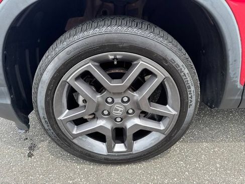 Used 2023 Honda Passport EX-L image 11