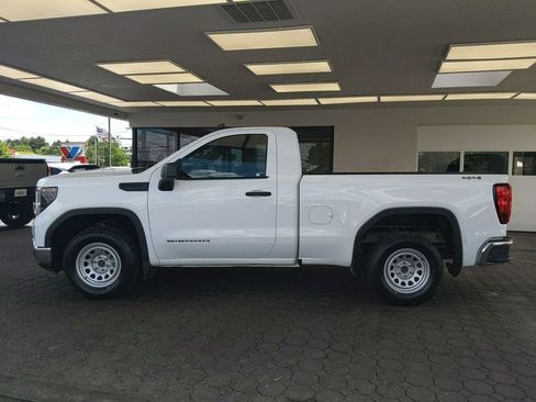 Used 2024 GMC Sierra 1500 Pro w/ Trailering Package AWD/4WD image 9
