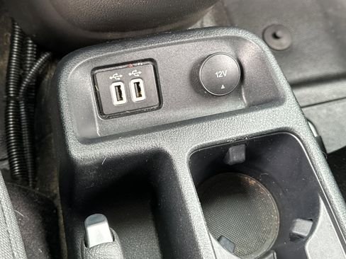 Used 2020 Ford Transit Connect XL image 26