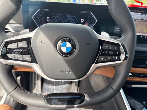 Certified 2025 BMW 330i Sedan w/ Convenience Package image 29