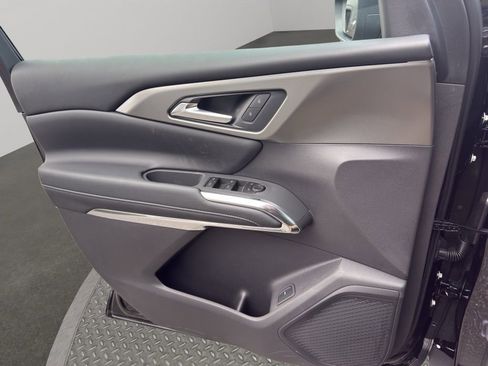 New 2026 Chevrolet Traverse LT w/ Midnight/Sport Edition image 14