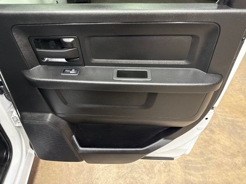 Used 2022 RAM 3500 Tradesman w/ Chrome Appearance Group AWD/4WD image 25