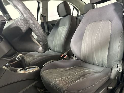 Used 2012 Chevrolet Sonic LT image 18