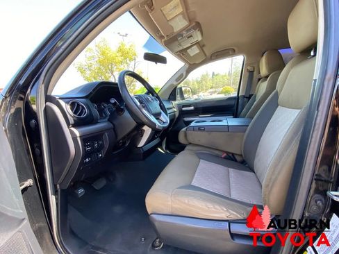 Used 2015 Toyota Tundra SR5 w/ TRD Off Road Package AWD/4WD image 31