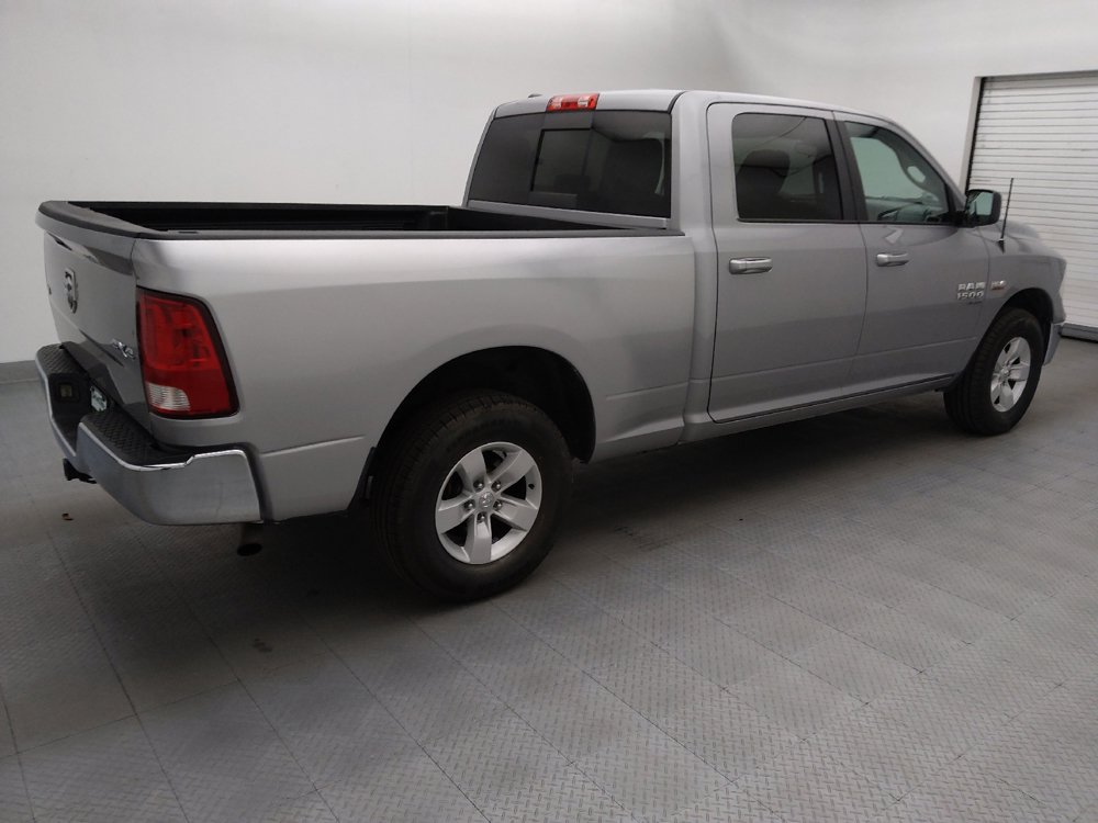 Used 2019 RAM 1500 Classic SLT AWD/4WD image 10