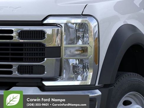 New 2025 Ford F550 4x4 Regular Cab Super Duty image 18