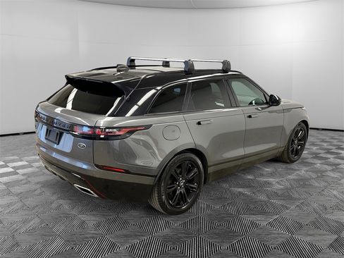 Used 2018 Land Rover Range Rover Velar R-Dynamic SE image 4