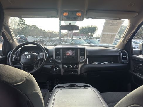 Used 2020 RAM 2500 Tradesman image 28