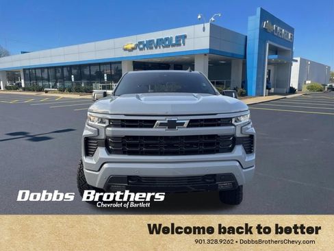 Used 2024 Chevrolet Silverado 1500 RST w/ Convenience Package II AWD/4WD image 2