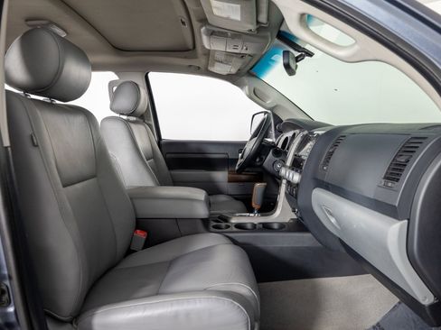 Used 2010 Toyota Tundra Limited AWD/4WD image 27