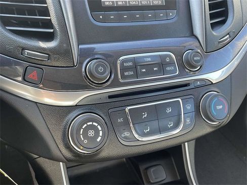 Used 2014 Chevrolet Impala LS image 28