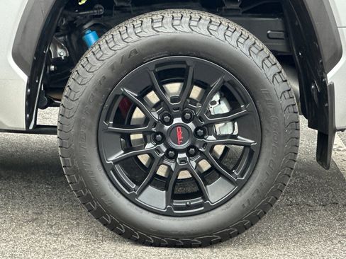 Used 2022 Toyota Tundra Limited w/ TRD Off-Road Package image 28