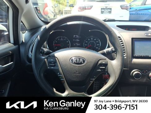 Used 2017 Kia Forte LX FWD image 22