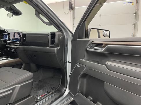 Used 2024 Chevrolet Silverado 1500 RST w/ Convenience Package II AWD/4WD image 30