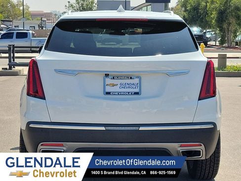 Certified 2024 Cadillac XT5 Premium Luxury FWD image 13