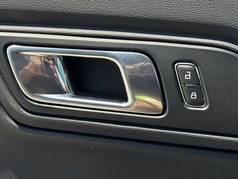 Certified 2020 Ford Mustang Premium RWD image 25