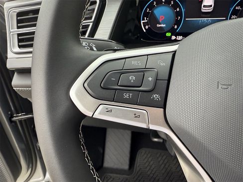 New 2026 Volkswagen Atlas Cross Sport SE image 16