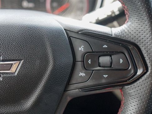 Used 2021 Chevrolet TrailBlazer RS w/ Technology Package FWD image 16