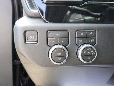 New 2026 GMC Sierra 1500 SLT w/ SLT Convenience Package AWD/4WD image 12