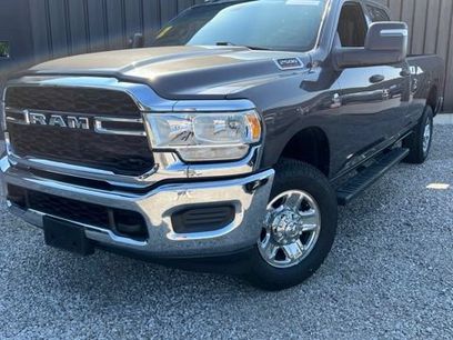 Used 2024 RAM 2500 Tradesman w/ Chrome Appearance Group