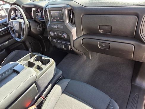 Certified 2023 Chevrolet Silverado 1500 Custom image 16