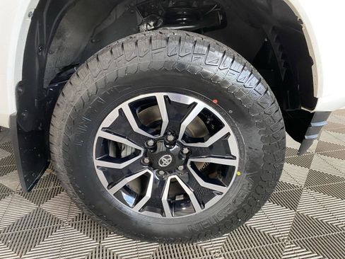 Certified 2023 Toyota Tacoma TRD Sport AWD/4WD image 12